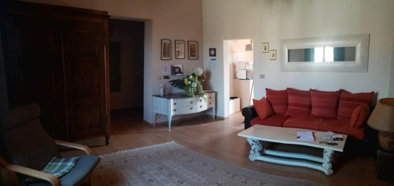 Ferienwohnung Il Giuggiolo Montalcino Exterior foto