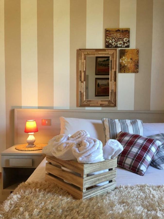 Ferienwohnung Il Giuggiolo Montalcino Exterior foto